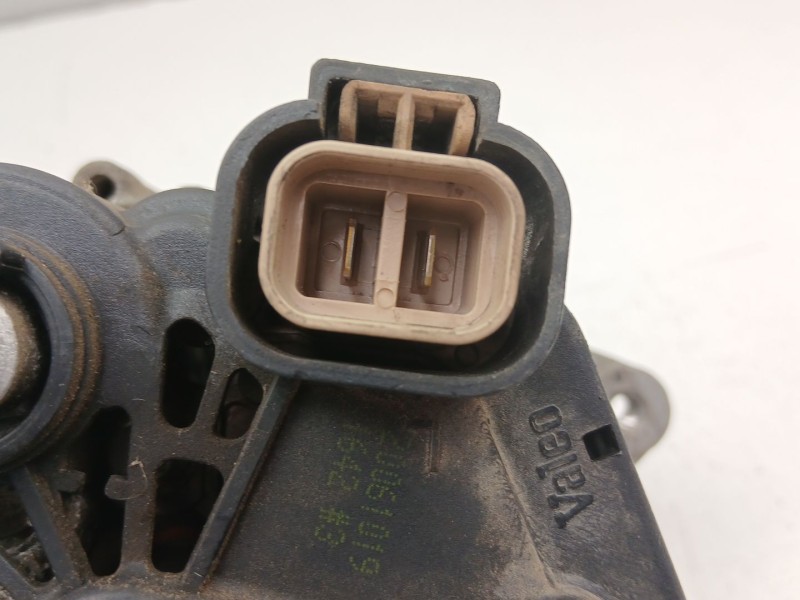 Recambio de alternador para hyundai coupe ii (gk) 1.6 16v referencia OEM IAM 3730022650 A0002655023 