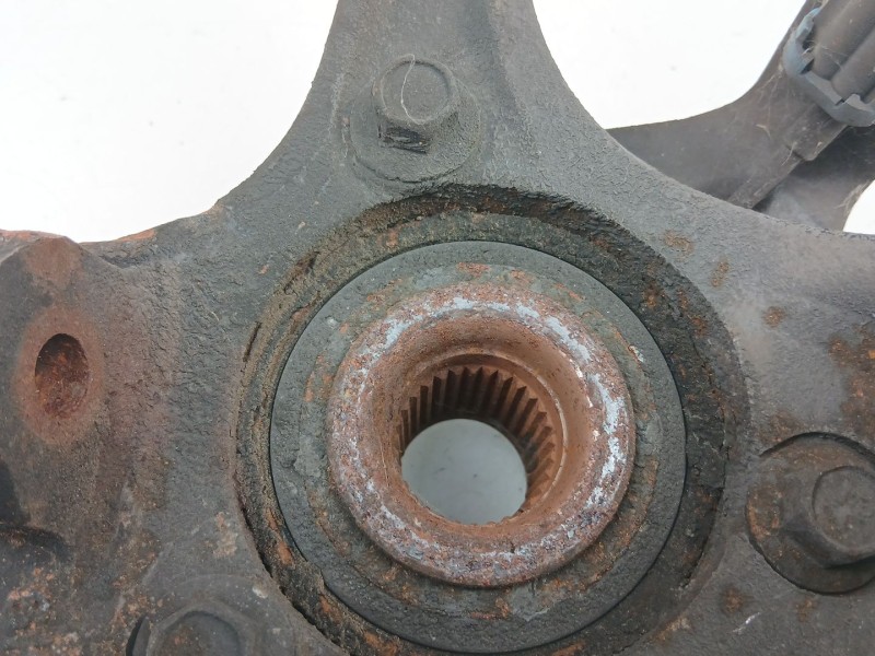 Recambio de mangueta delantera izquierda para opel antara cosmo 4x4 referencia OEM IAM 4806312  4809314