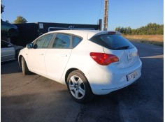 opel astra j (p10) del año 2014 2