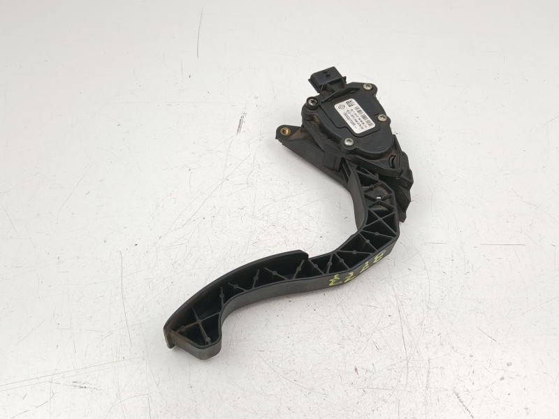 Recambio de potenciometro aceleracion para dacia logan ii 1.5 dci / blue dci 75 referencia OEM IAM 180022703R  