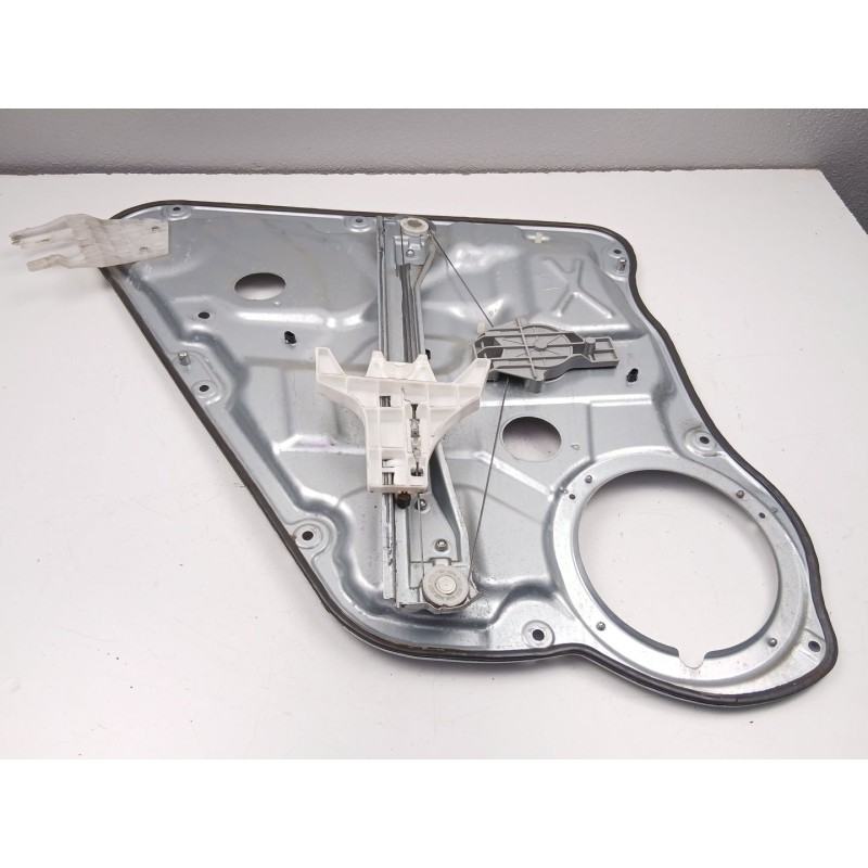 Recambio de elevalunas trasero derecho para kia cee´d sw (ed) 1.6 crdi 115 referencia OEM IAM 834801H020  