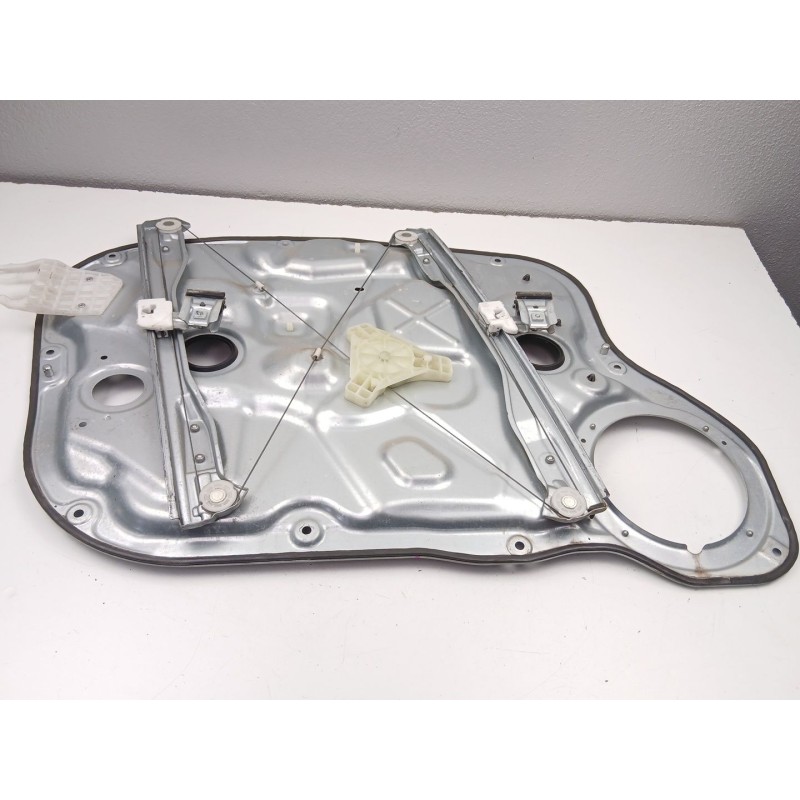 Recambio de elevalunas delantero derecho para kia cee´d sw (ed) 1.6 crdi 115 referencia OEM IAM 824801H070  