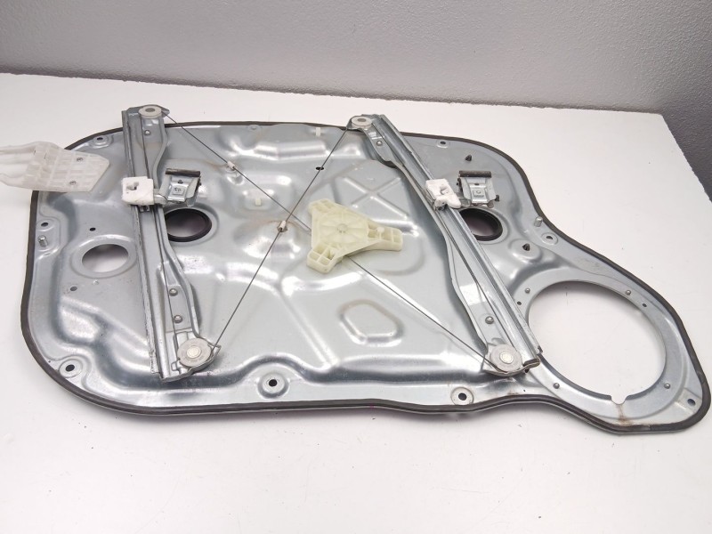 Recambio de elevalunas delantero derecho para kia cee´d sw (ed) 1.6 crdi 115 referencia OEM IAM 824801H070  