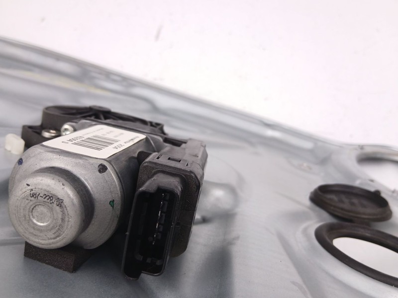 Recambio de elevalunas delantero derecho para kia cee´d sw (ed) 1.6 crdi 115 referencia OEM IAM 824801H070  