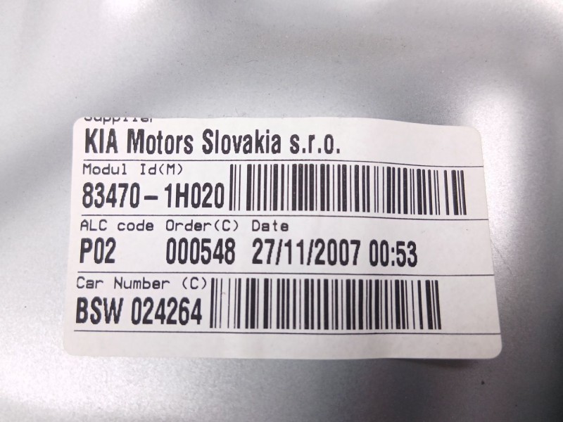 Recambio de elevalunas trasero izquierdo para kia cee´d sw (ed) 1.6 crdi 115 referencia OEM IAM 834701H020  
