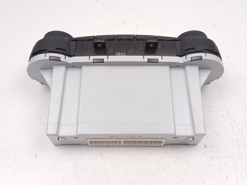 Recambio de mandos calefaccion aire para kia cee´d sw (ed) 1.6 crdi 115 referencia OEM IAM 972501H600  