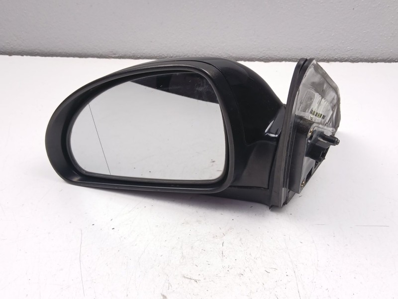 Recambio de retrovisor izquierdo para kia cee´d sw (ed) 1.6 crdi 115 referencia OEM IAM 876101H250  