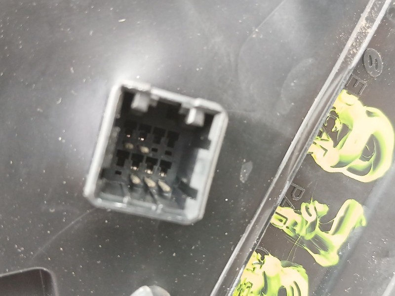 Recambio de retrovisor izquierdo para kia cee´d sw (ed) 1.6 crdi 115 referencia OEM IAM 876101H250  