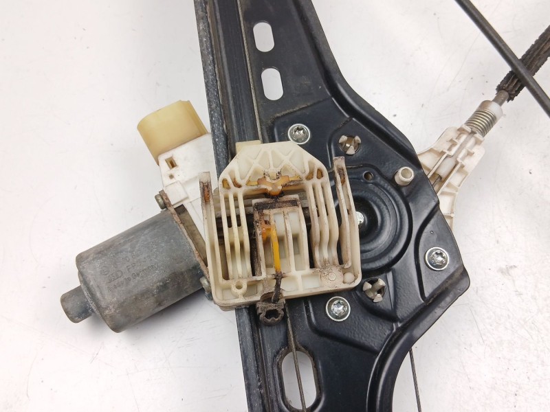 Recambio de elevalunas delantero izquierdo para bmw 3 (e90) 320 d referencia OEM IAM 6927027  7060265S