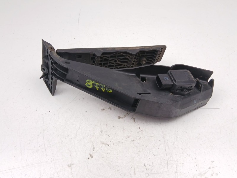 Recambio de potenciometro aceleracion para bmw 3 (e90) 320 d referencia OEM IAM 6766931  