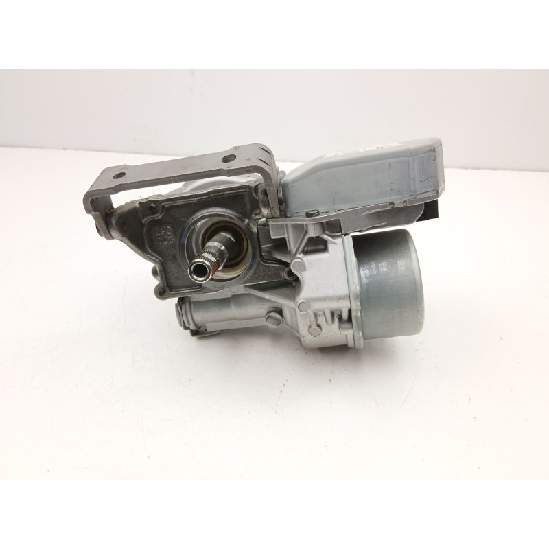 Recambio de bomba direccion electrica para kia cee´d sw (ed) 1.6 crdi 115 referencia OEM IAM 563001H100  
