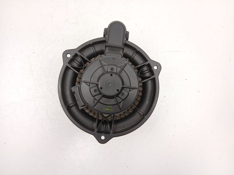 Recambio de motor calefaccion para kia cee´d sw (ed) 1.6 crdi 115 referencia OEM IAM 971131H000  