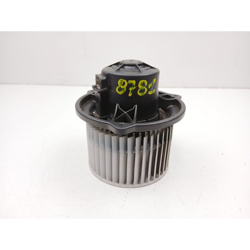 Recambio de motor calefaccion para kia cee´d sw (ed) 1.6 crdi 115 referencia OEM IAM 971131H000  