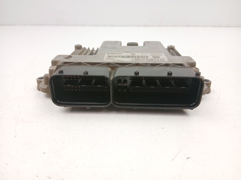 Recambio de centralita para kia cee´d sw (ed) 1.6 crdi 115 referencia OEM IAM 391032A715 0281013399 