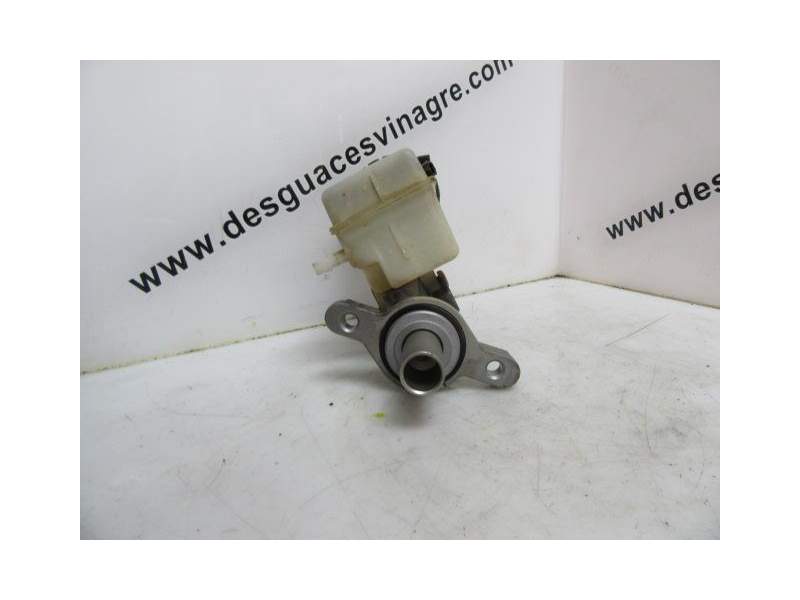Recambio de bomba de freno para dacia dokker 1.5 dci referencia OEM IAM 460117430R  