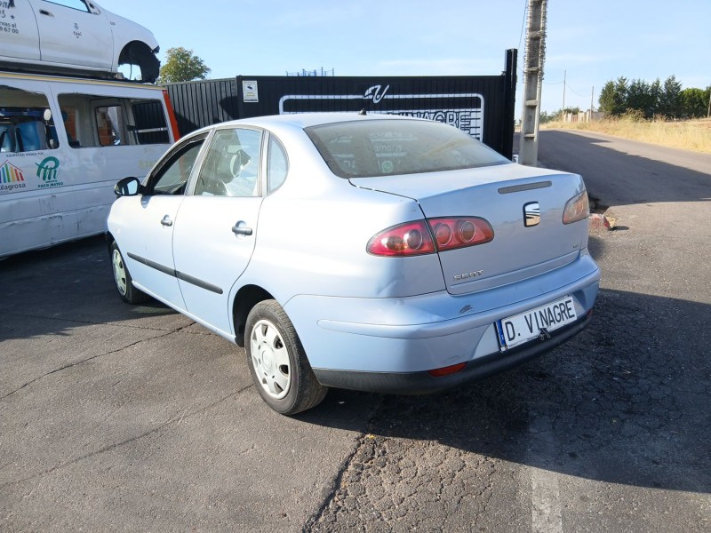 seat cordoba (6l2) del año 2002