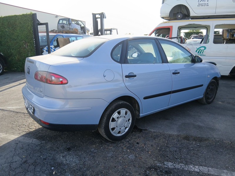 seat cordoba (6l2) del año 2002