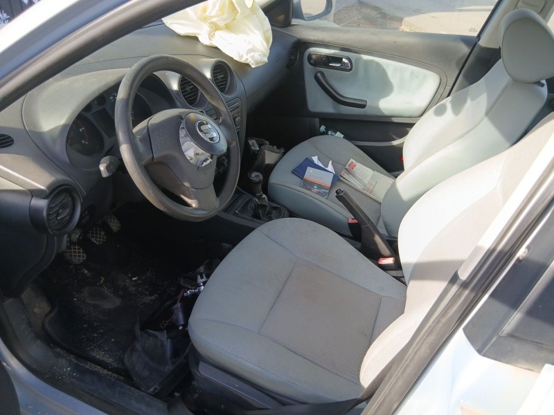 seat cordoba (6l2) del año 2002