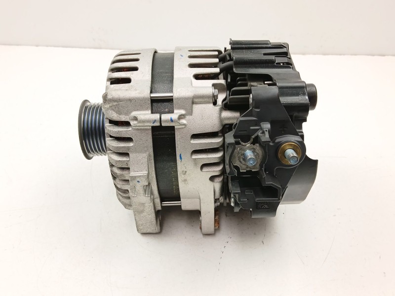 Recambio de alternador para ford focus iv turnier (hp) 1.0 ecoboost mhev referencia OEM IAM P1T111238AA  
