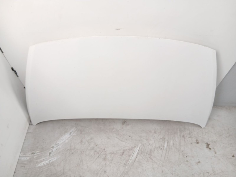 Recambio de capo para kia carens iv 1.7 crdi referencia OEM IAM 66400A4000  