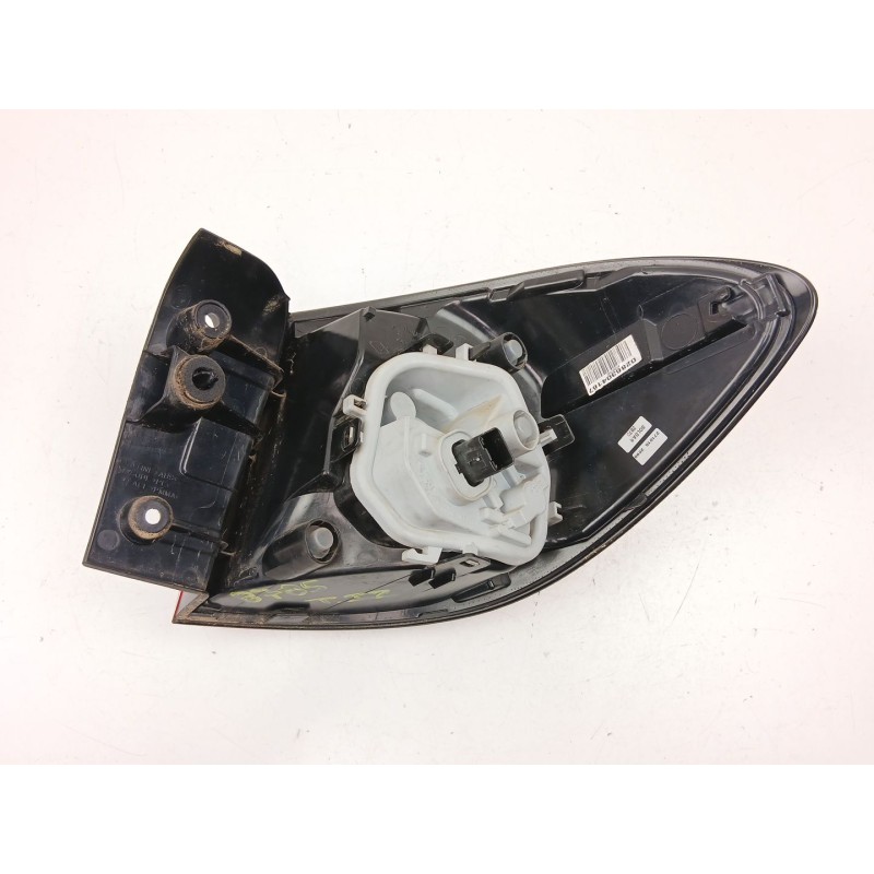 Recambio de piloto trasero izquierdo para renault captur i (j5_, h5_) 1.2 tce 120 referencia OEM IAM 265557367R  