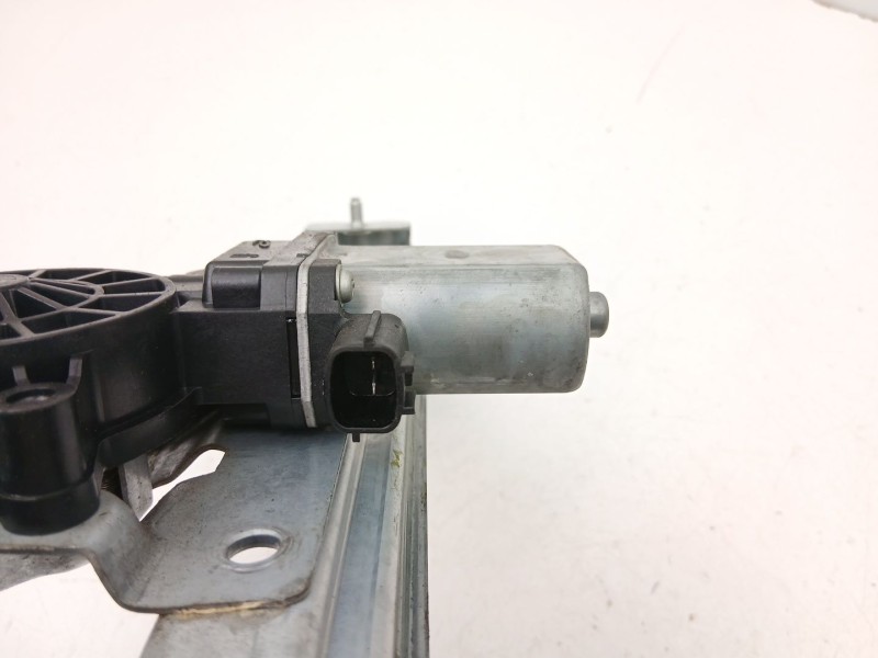 Recambio de elevalunas trasero derecho para renault captur i (j5_, h5_) 1.2 tce 120 referencia OEM IAM 827009380R  