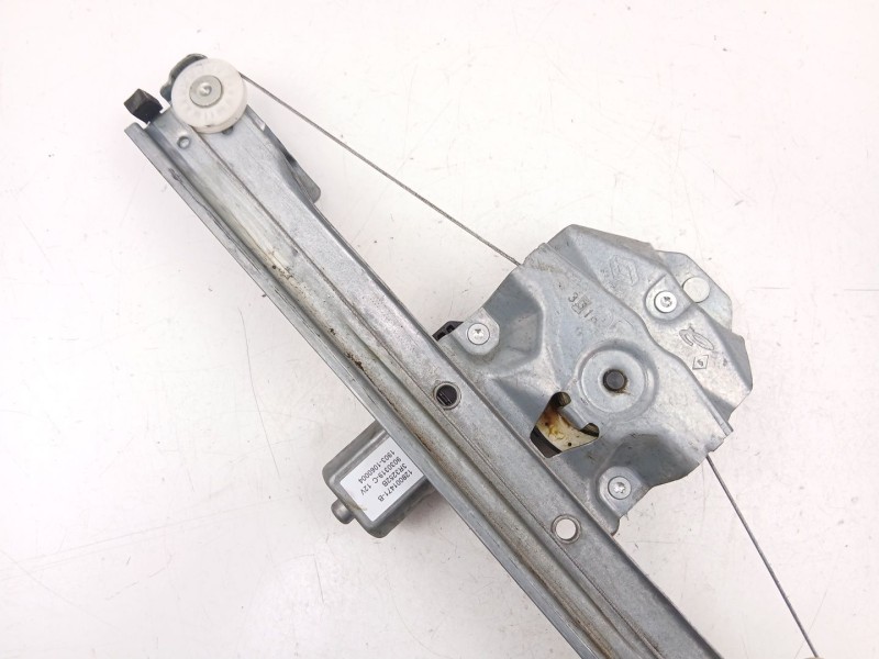 Recambio de elevalunas trasero derecho para renault captur i (j5_, h5_) 1.2 tce 120 referencia OEM IAM 827009380R  