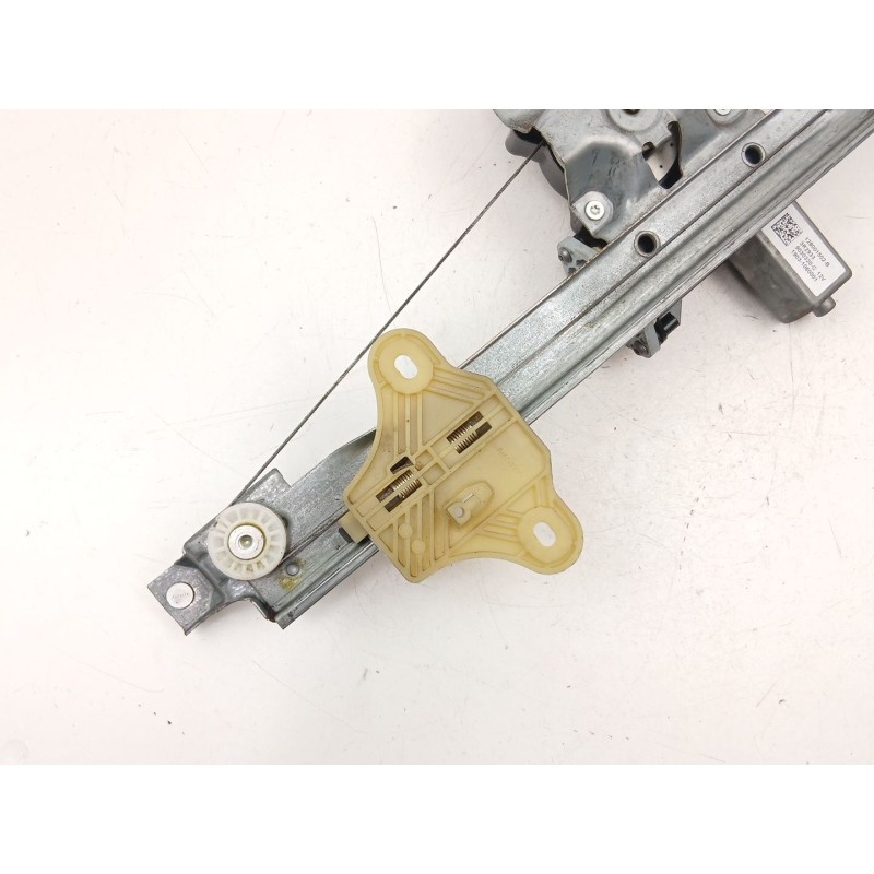 Recambio de elevalunas delantero izquierdo para renault captur i (j5_, h5_) 1.2 tce 120 referencia OEM IAM 807019225R  