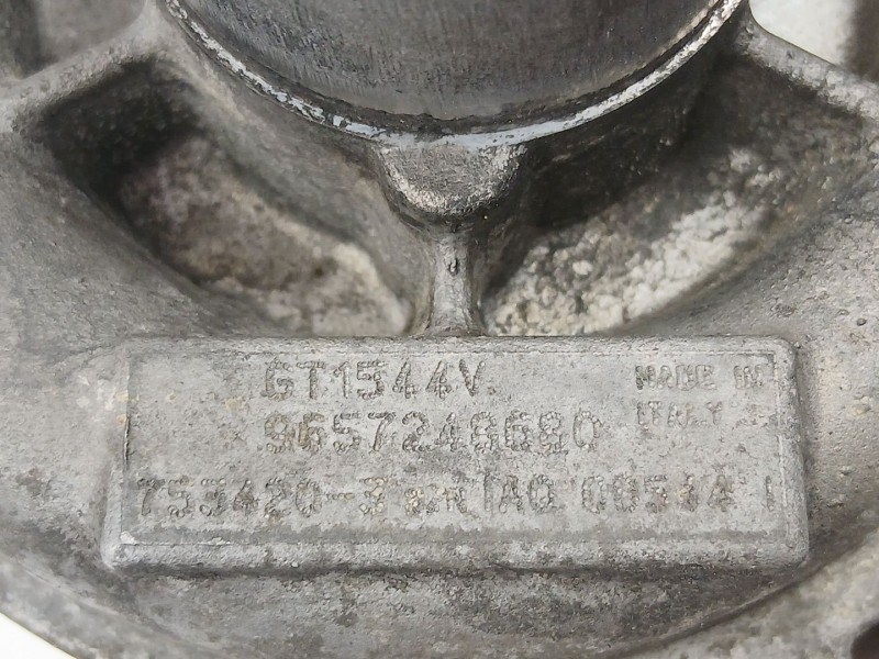 Recambio de turbo para ford focus c-max (dm2) 1.6 tdci referencia OEM IAM 9657248680 GT1544V 