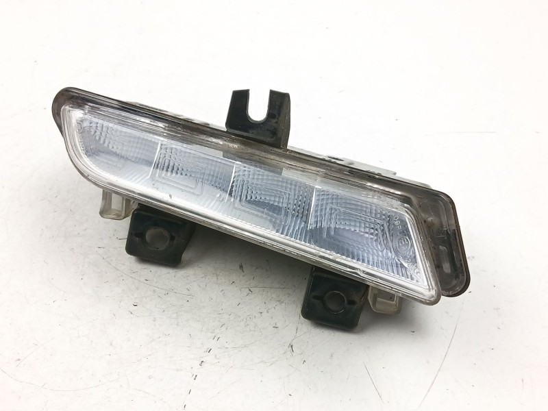 Recambio de piloto delantero derecho para renault captur i (j5_, h5_) 1.2 tce 120 referencia OEM IAM 266000411R  