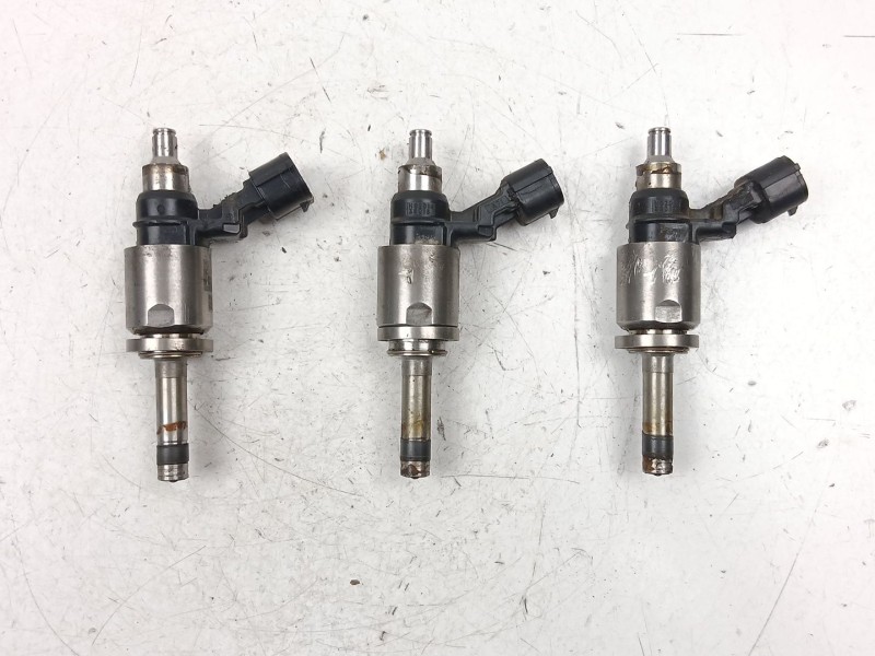 Recambio de inyectores juego para renault captur i (j5_, h5_) 1.2 tce 120 referencia OEM IAM 8201438013  