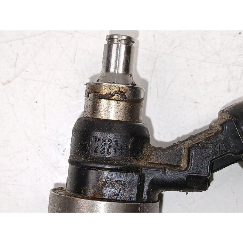 Recambio de inyectores juego para renault captur i (j5_, h5_) 1.2 tce 120 referencia OEM IAM 8201438013  