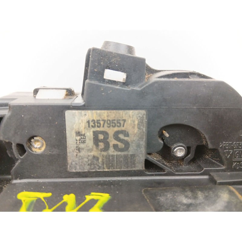 Recambio de cerradura puerta trasera izquierda para opel astra j (p10) 1.6 cdti (68) referencia OEM IAM 13579557  