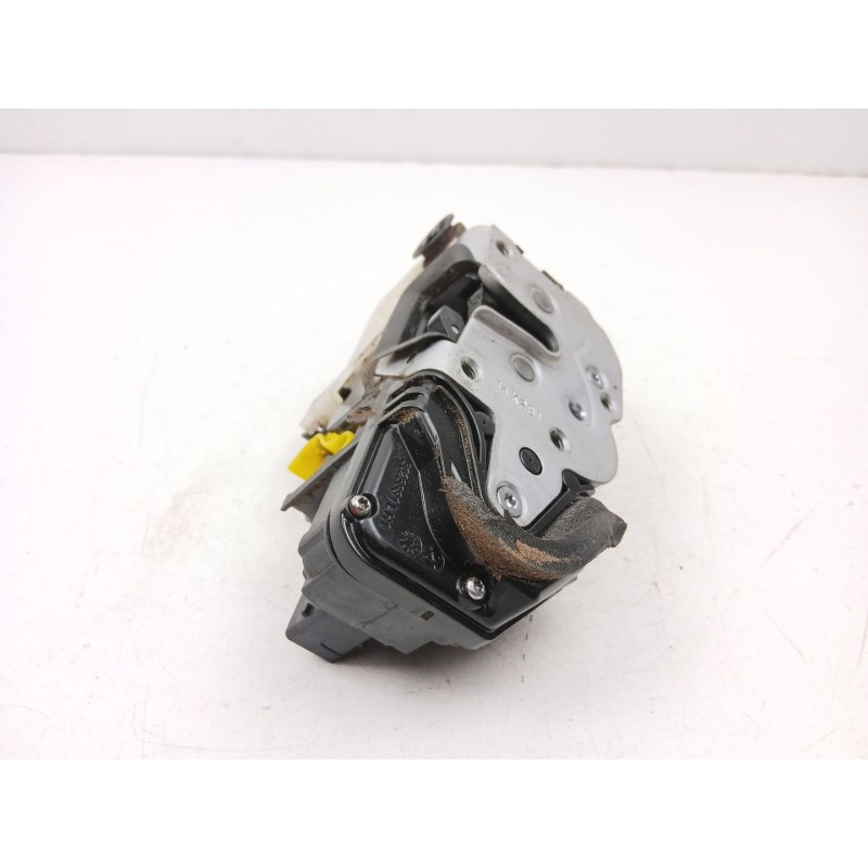 Recambio de cerradura puerta trasera izquierda para opel astra j (p10) 1.6 cdti (68) referencia OEM IAM 13579557  