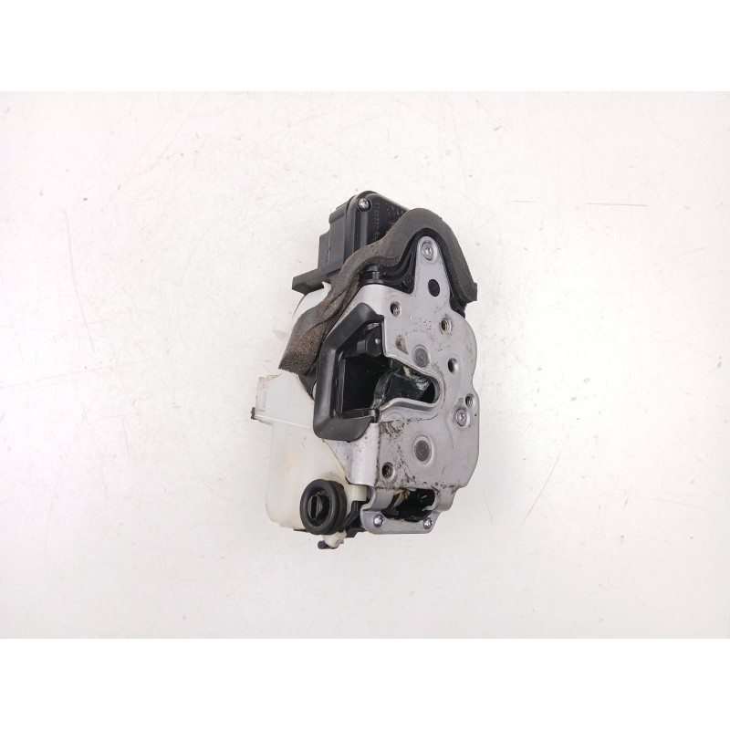 Recambio de cerradura puerta trasera derecha para opel astra j (p10) 1.6 cdti (68) referencia OEM IAM 13579556  