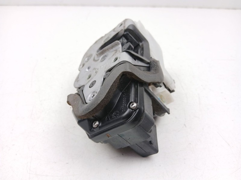 Recambio de cerradura puerta delantera derecha para opel astra j (p10) 1.6 cdti (68) referencia OEM IAM 13579523  