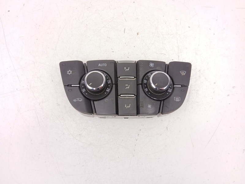 Recambio de mandos calefaccion aire para opel astra j (p10) 1.6 cdti (68) referencia OEM IAM 13435148  