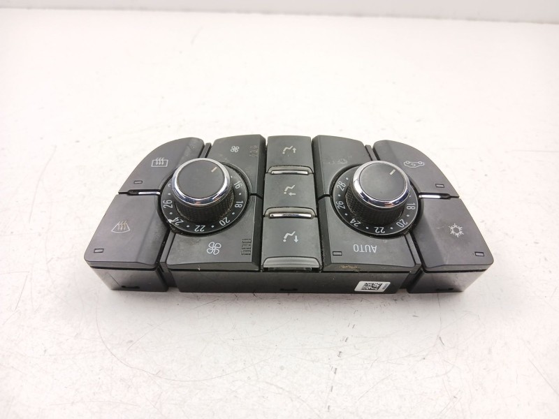Recambio de mandos calefaccion aire para opel astra j (p10) 1.6 cdti (68) referencia OEM IAM 13435148  