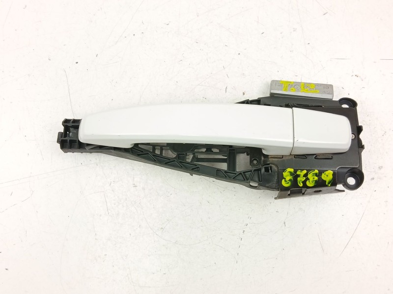 Recambio de manilla trasera izquierda para opel astra j (p10) 1.6 cdti (68) referencia OEM IAM 14096201  