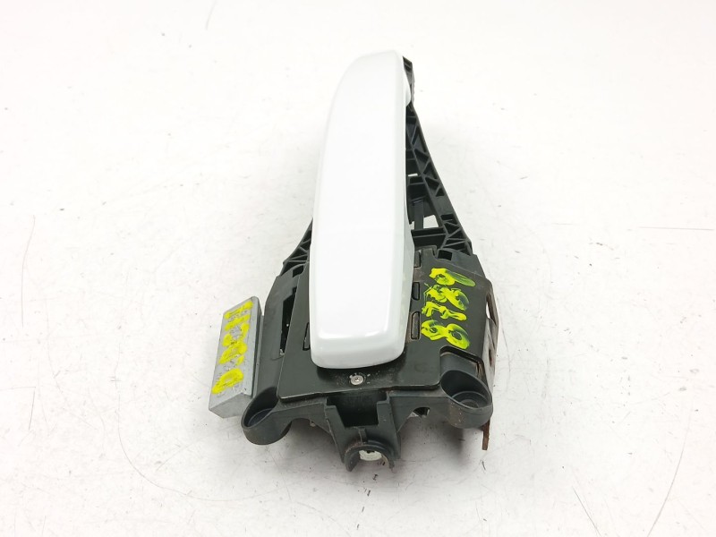 Recambio de manilla delantera derecha para opel astra j (p10) 1.6 cdti (68) referencia OEM IAM 14096401  