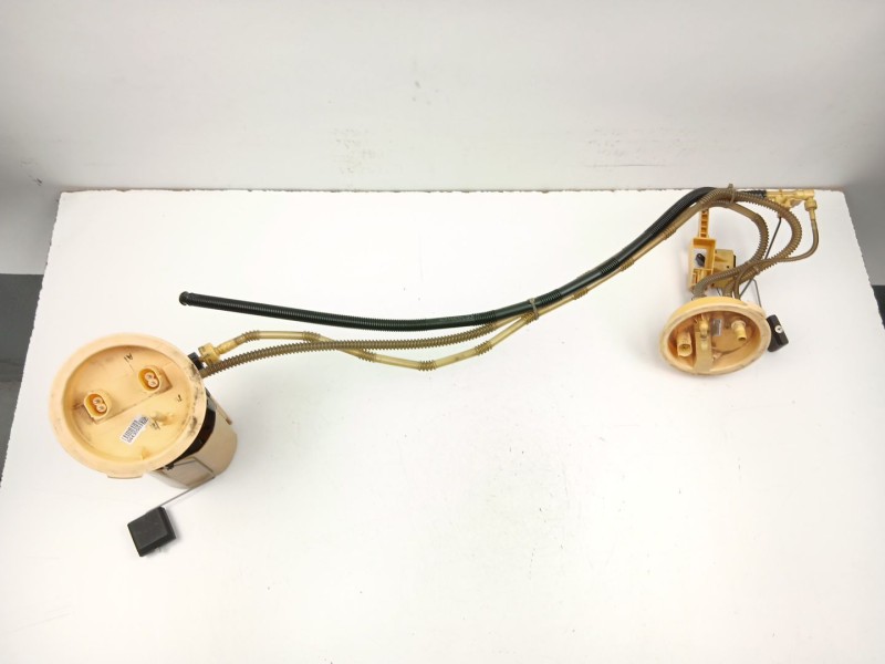 Recambio de bomba combustible aforador para bmw 3 (e90) 320 d referencia OEM IAM 6763886  6763888