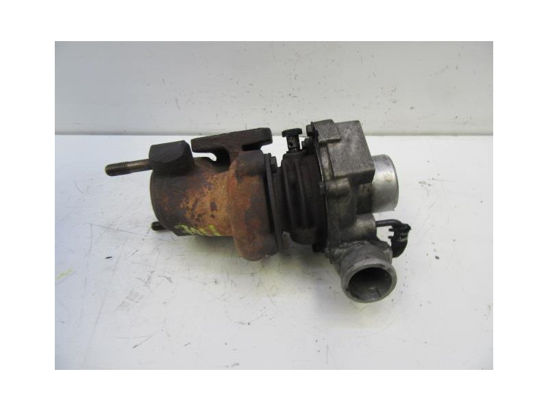 Recambio de turbo : bmw 318 : 1.7 td (89,73cv) [1997] para bmw  318 1.7 td referencia OEM IAM 2245420  