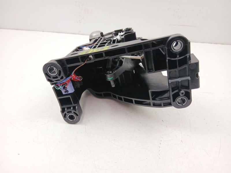 Recambio de palanca cambio automatico para nissan qashqai i (j10, nj10) 2.0 dci a las 4 ruedas referencia OEM IAM 34901JD90E  