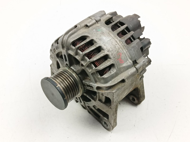 Recambio de alternador para renault captur i (j5_, h5_) 1.2 tce 120 referencia OEM IAM 231007842R TG12C125 