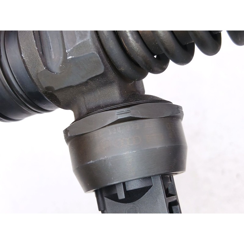 Recambio de inyectores juego para seat cordoba (6l2) 1.9 tdi referencia OEM IAM 038130023AJ  