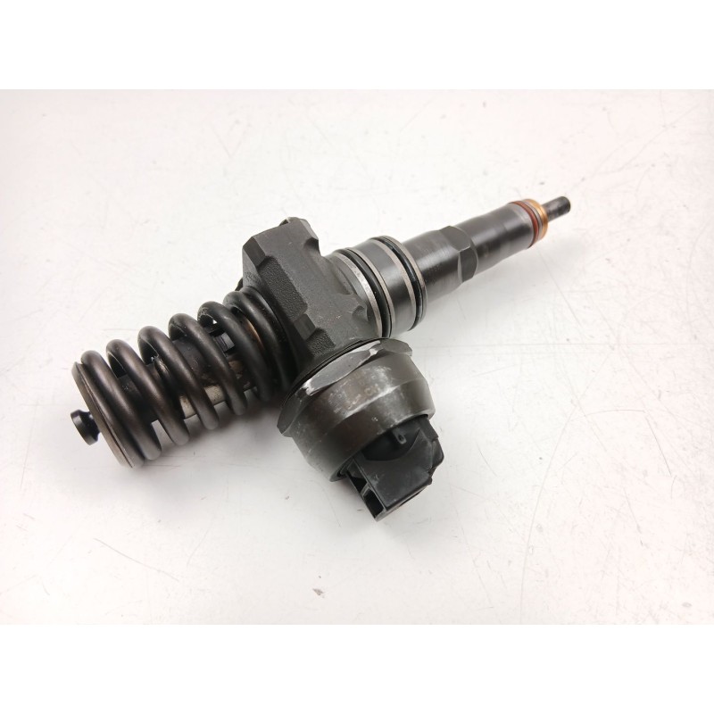 Recambio de inyectores juego para seat cordoba (6l2) 1.9 tdi referencia OEM IAM 038130023AJ  