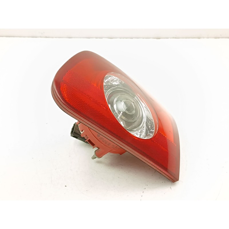 Recambio de piloto porton derecho para volkswagen passat b6 variant (3c5) 2.0 tdi referencia OEM IAM 3C9945094  