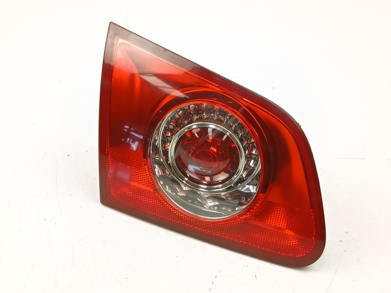 Recambio de piloto porton izquierdo para volkswagen passat b6 variant (3c5) 2.0 tdi referencia OEM IAM 3C9945093  