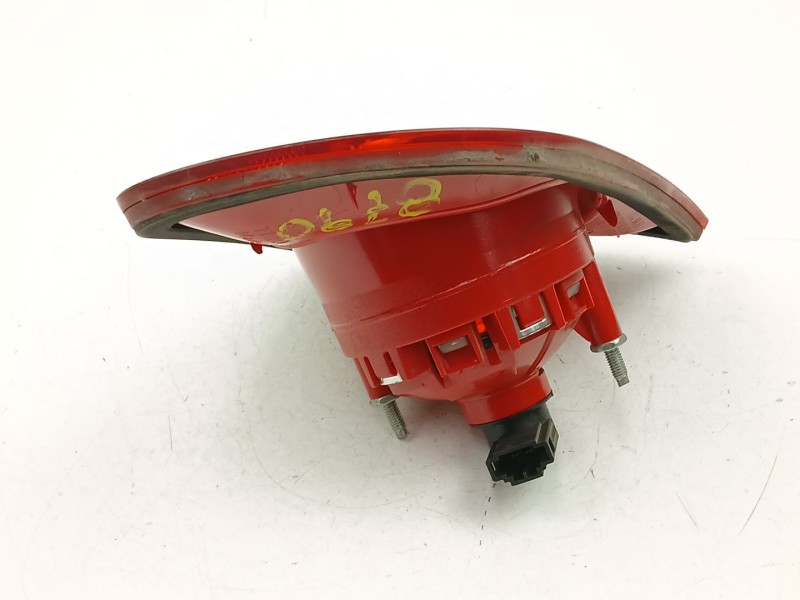 Recambio de piloto porton izquierdo para volkswagen passat b6 variant (3c5) 2.0 tdi referencia OEM IAM 3C9945093  