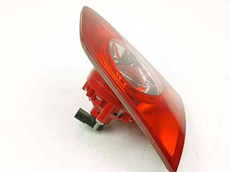 Recambio de piloto porton izquierdo para volkswagen passat b6 variant (3c5) 2.0 tdi referencia OEM IAM 3C9945093  